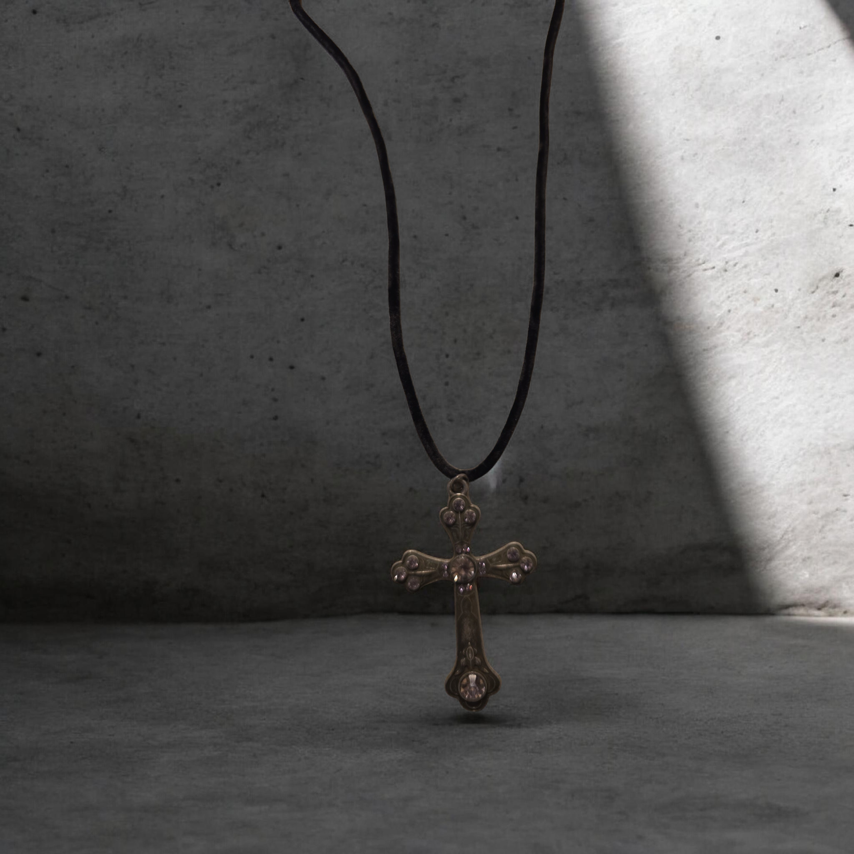 Vamp Collection Cross